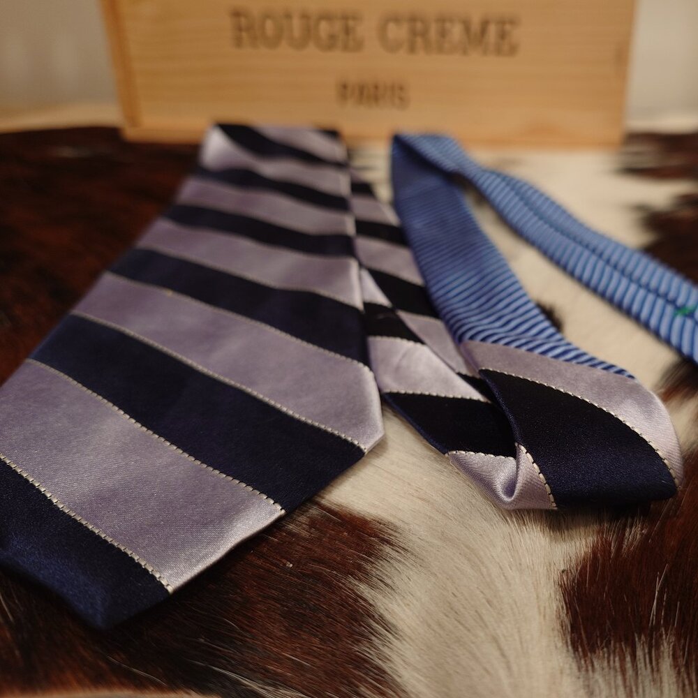 Tommy Hilfiger Black and Lavender Striped Silk Tie